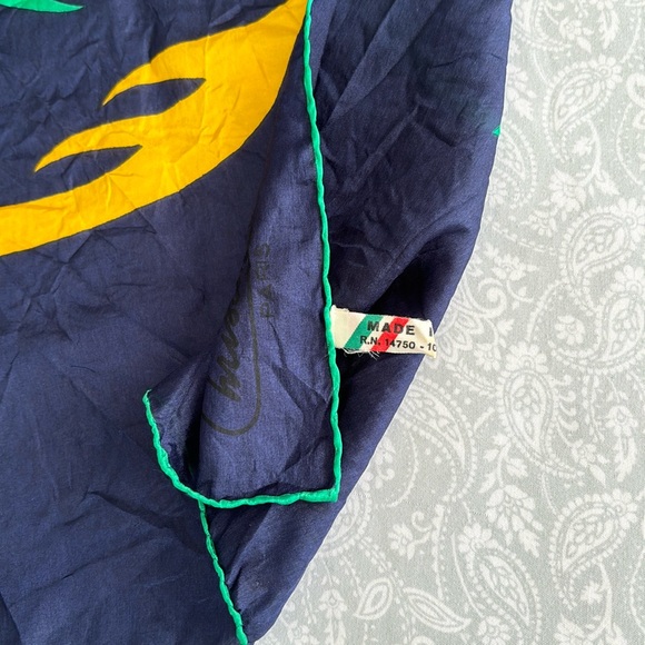 Vintage Christian PARIS Italian Silk Scarf Large square navy blue gold green - Picture 5 of 13